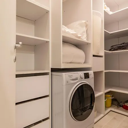 Luxury Near To The Old Town With Free Parking By Mm Host