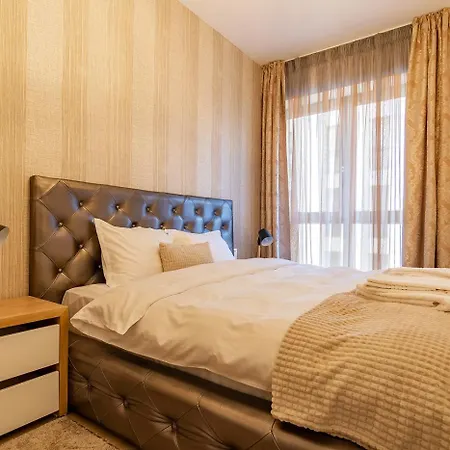 Luxury Near To The Old Town With Free Parking By Mm Host Apartment *